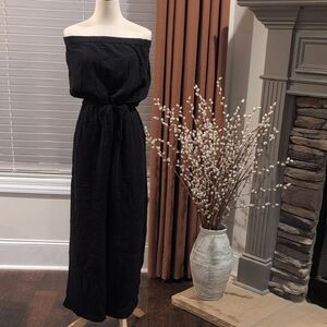 Off-Shoulder Black Strapless Jumpsuit with Waist Tie